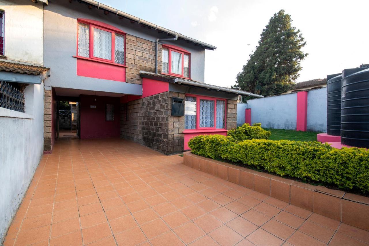 Home Away From Home Nairobi Exterior photo